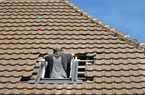 Pose de velux - Saint-Amand sur Sèvre